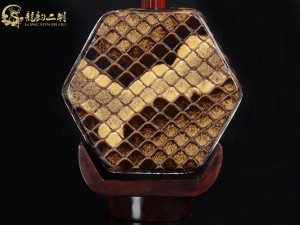 【已售】龍韻高級(jí)紫檀二胡8178 穿越時(shí)空的思念
