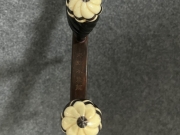 龍韻牌扁筒整筒老紅木二胡工藝頭-編號(hào)：甲午12C正01